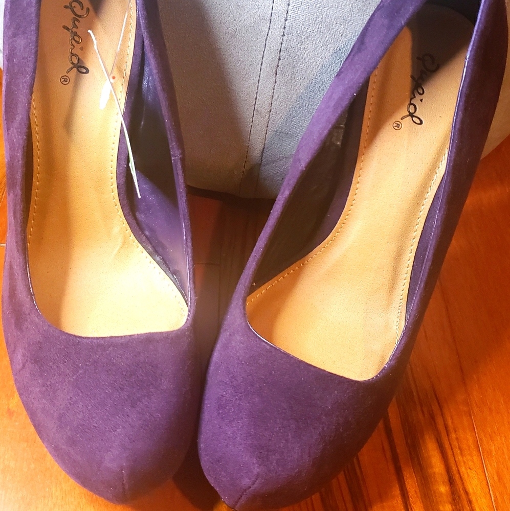 🤑 2/$10 NWOT Qupid Purple Heels